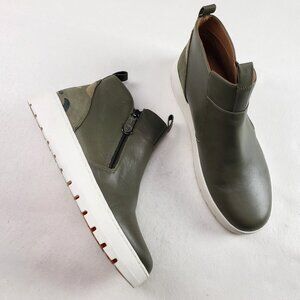 Vionic Brinkely Ankle Sneaker Boot Women 8.5 Green Leather Side Zip Casual Shoe